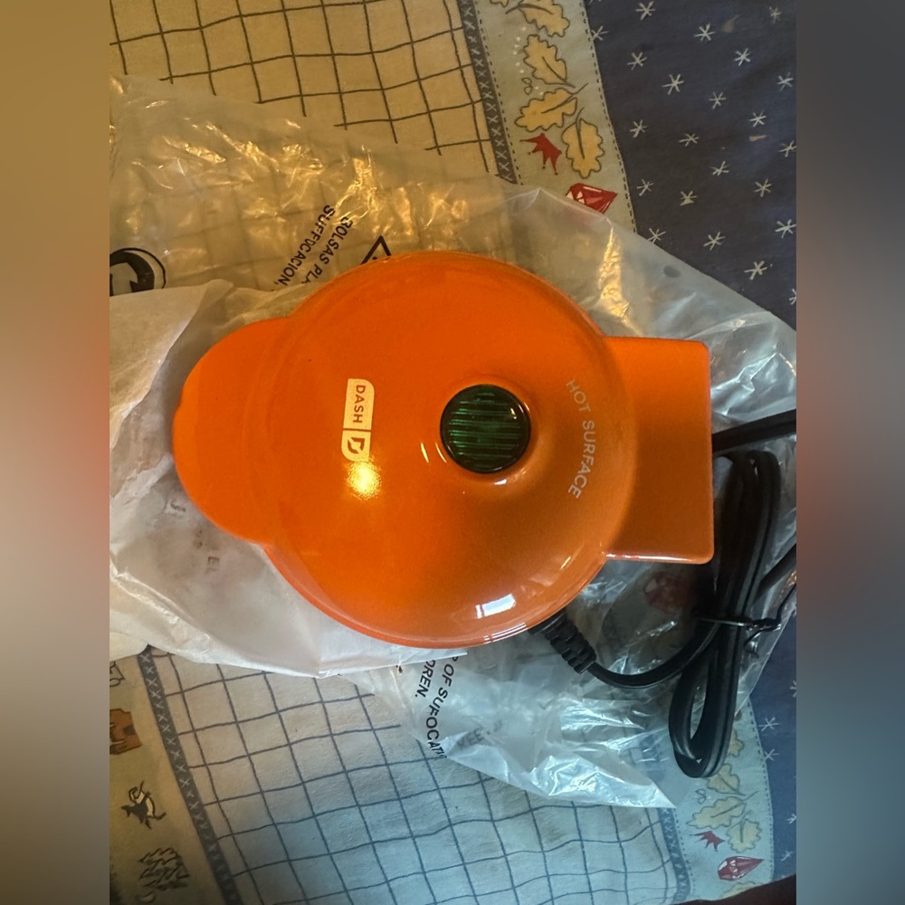 Target New Round Orange Mini Waffle Maker Never Used Home Cooking Appliance